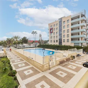apartamento-con-piscina-a-250m-de-la-playa.catalonia-hotels.com/